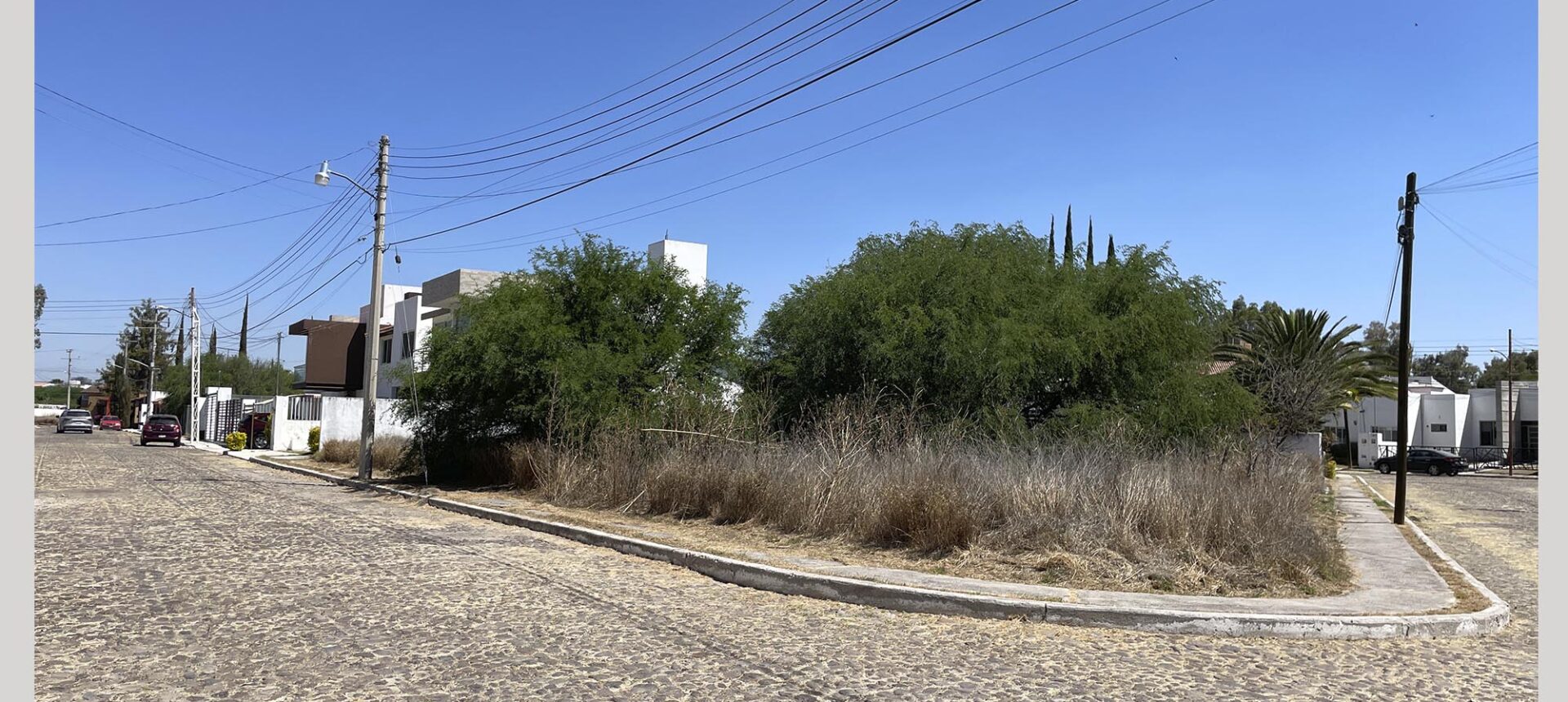 Haciendas de Tequisquiapan Terreno en esquina